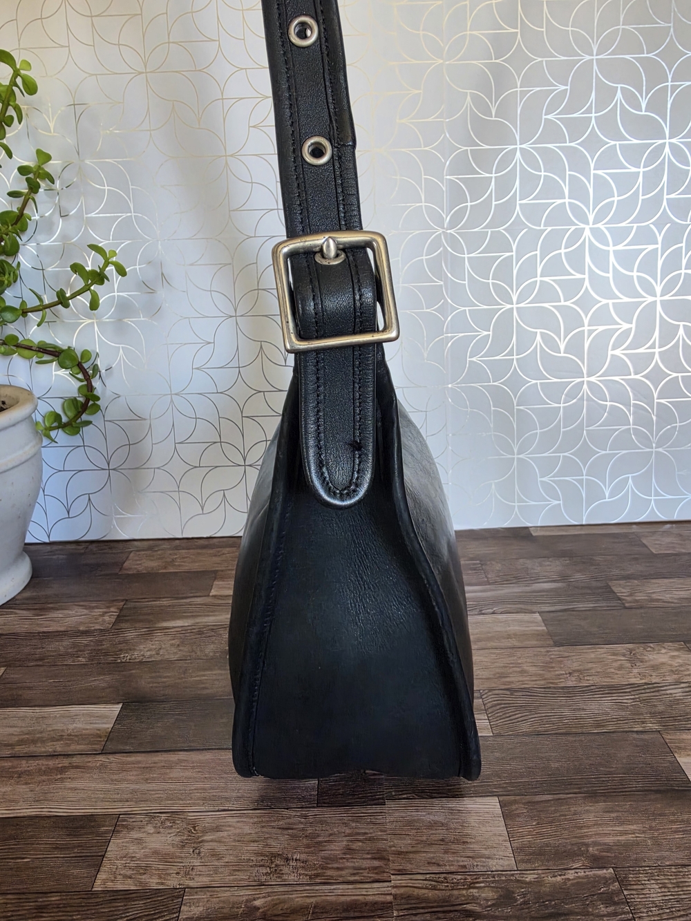 Vintage black leather Coach Janice's Legacy Bag - Picture 4 of 10